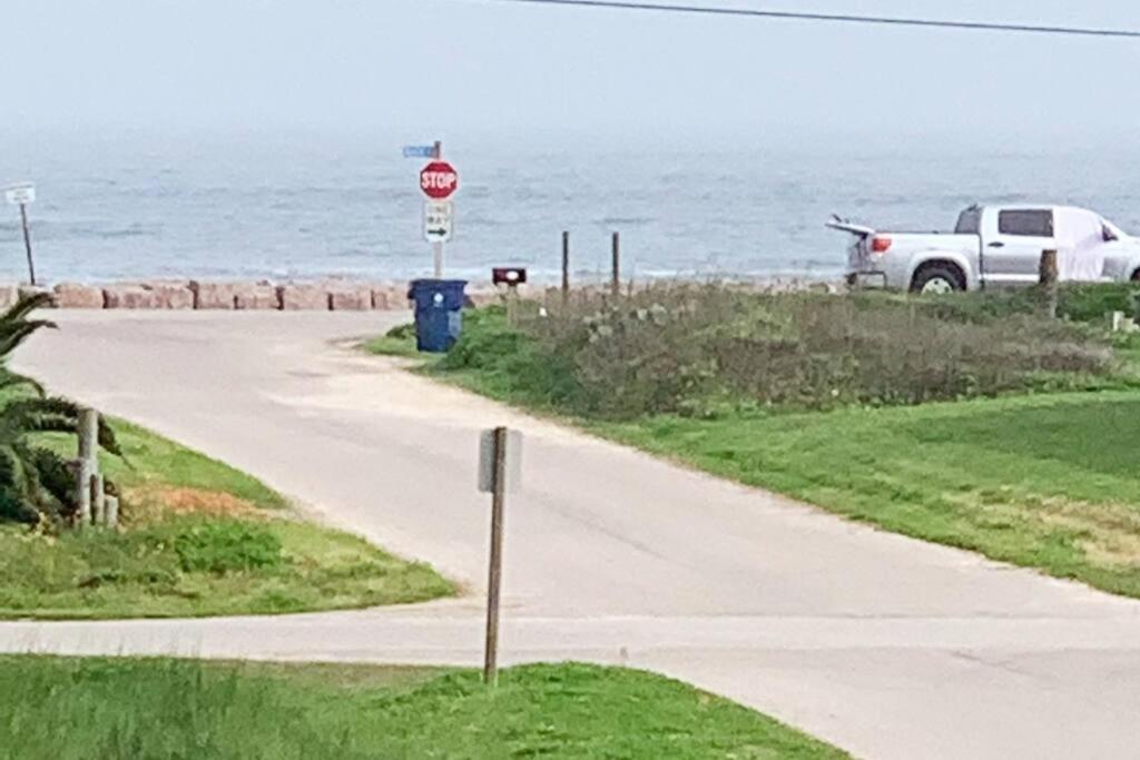 The Pink Flamingo Beach Gulf Views Freeport Extérieur photo